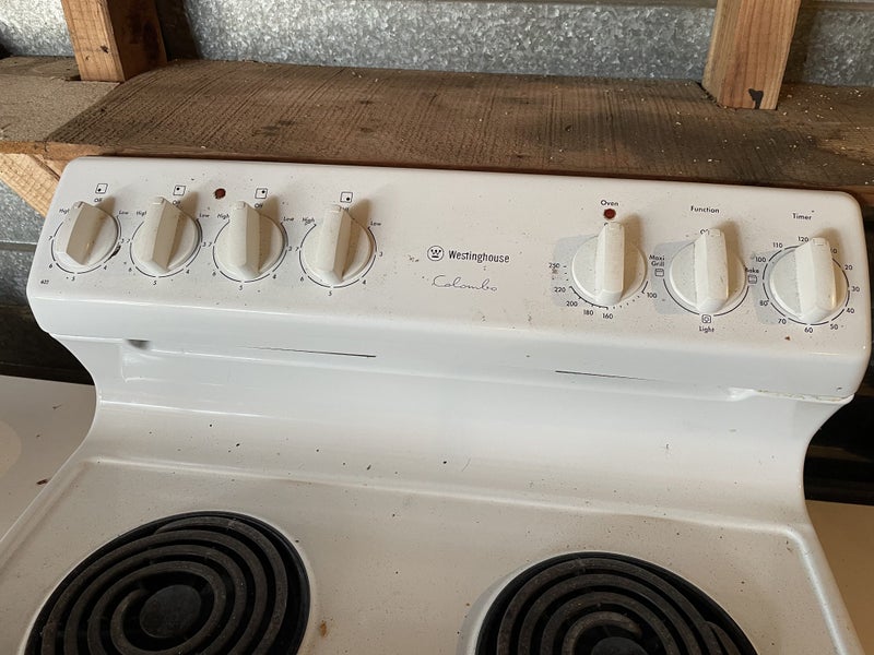 Electric hob & Oven- Westinghouse Carousel 2