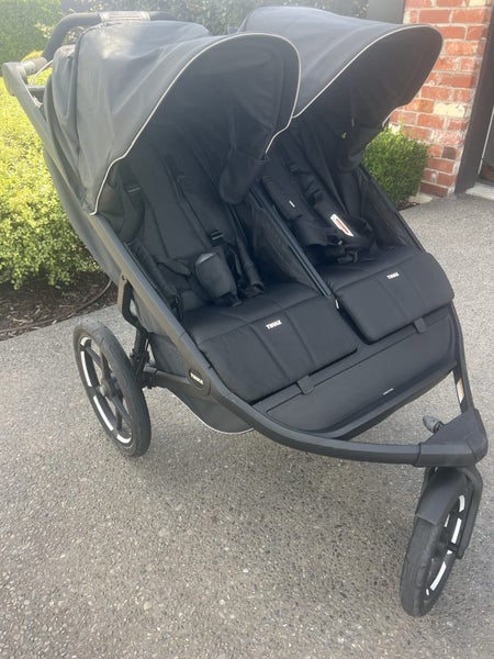 Thule double pram412809894949048322