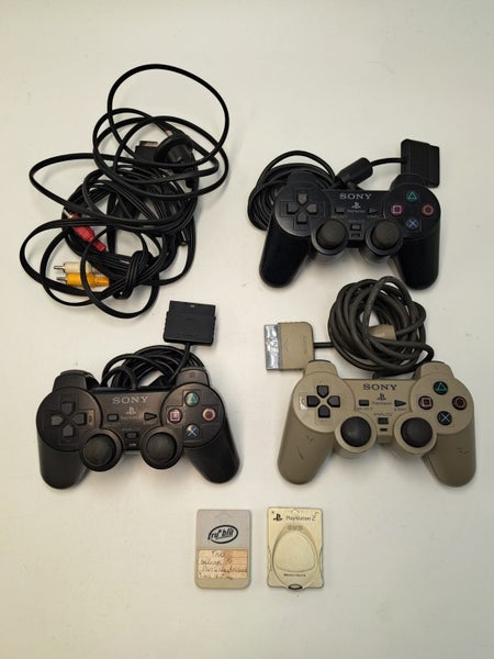 * Black Slim PS2 Console w/ 3 Controllers, Cables & 2 Memory Cards! * Carousel 2