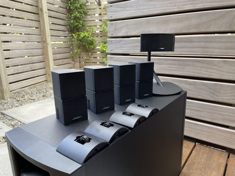 Bose Lifestyle 35 Home Theatre Carousel 2