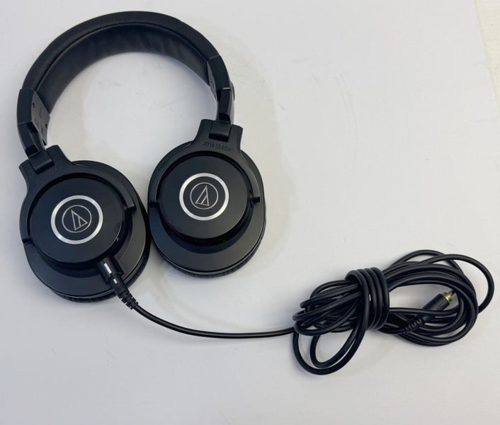 Audio Technica ATHM40X Headphones Carousel 1