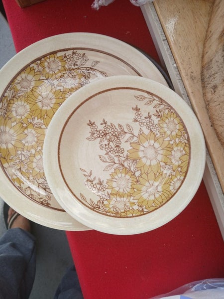 Crown lynn Carousel 2