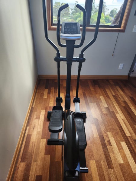 Elliptical Trainer413549444958801921
