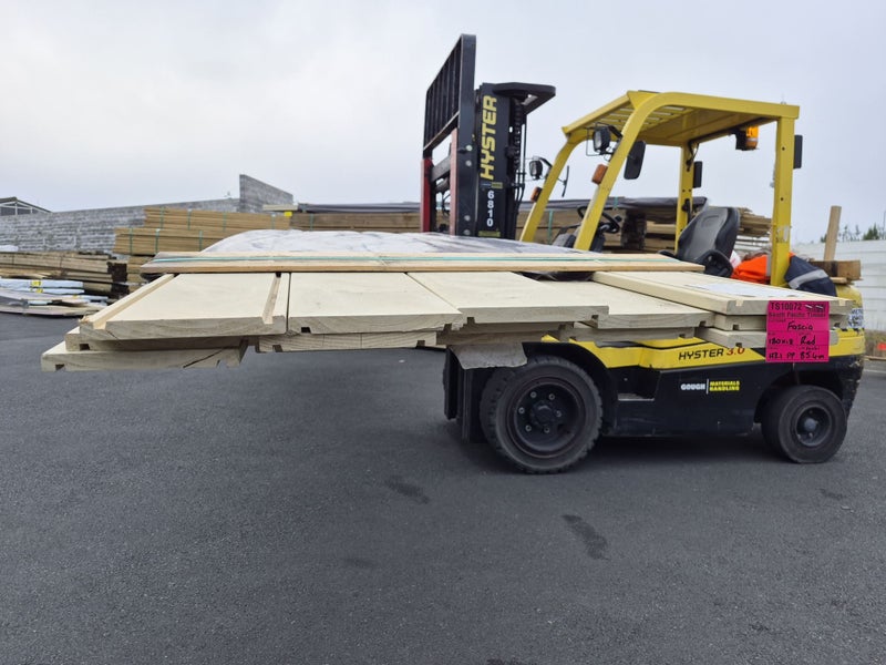 PINE FASCIA, 180 x 18mm, H3.1 PP FJ - 85.4m - TS10072 Carousel 2