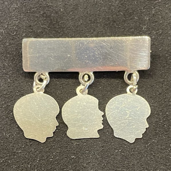 Sterling Silver Brooch Carousel 1