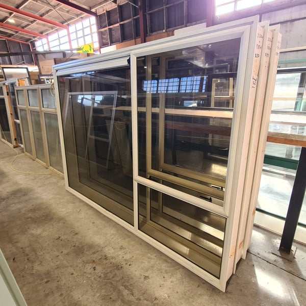 Recycled Single Glazed Aluminium Window 2320 x 1585 #4789 Carousel 1