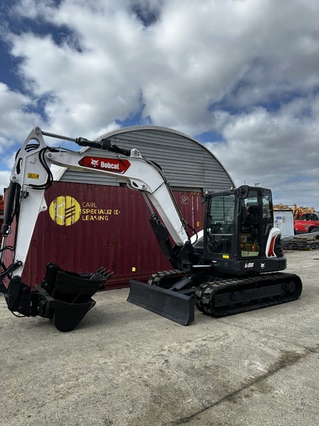 Bobcat E88R2 Carousel 1