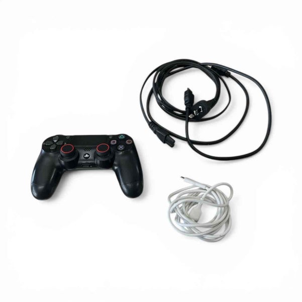 SONY PS4 SLIM CUH-2202A Carousel 1