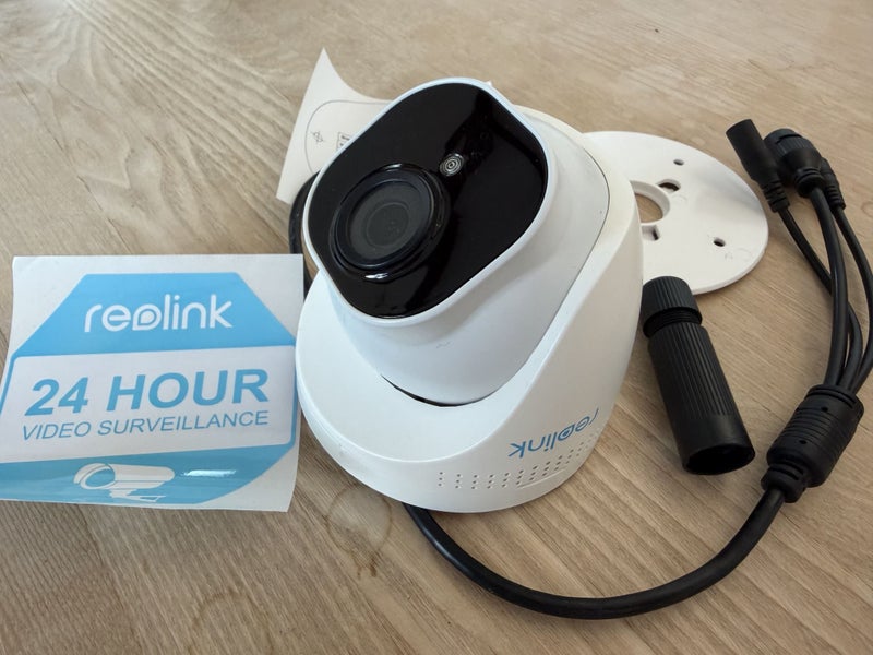 Reolink RLC-D500 Outdoor Turret POE IP Camera #1 Carousel 1