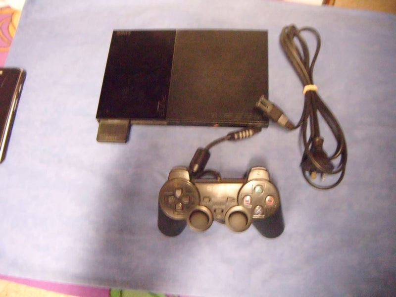 Playstation 2 slim , PS2 console starter set Carousel 1