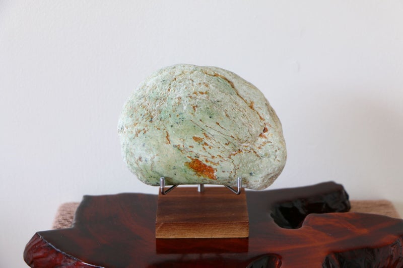 New Zealand greenstone small touchstone pounamu carving stone unique gift Carousel 1