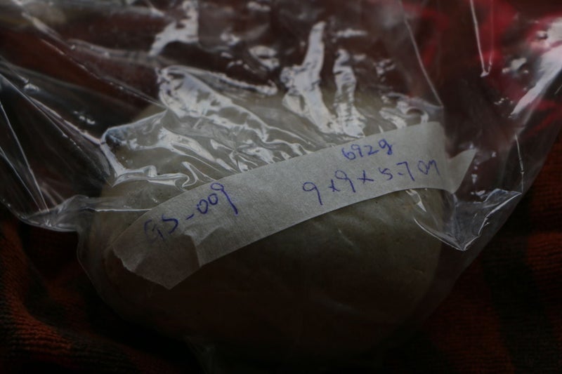 New Zealand greenstone viewing touchstone pounamu carving stone unique gift Carousel 8