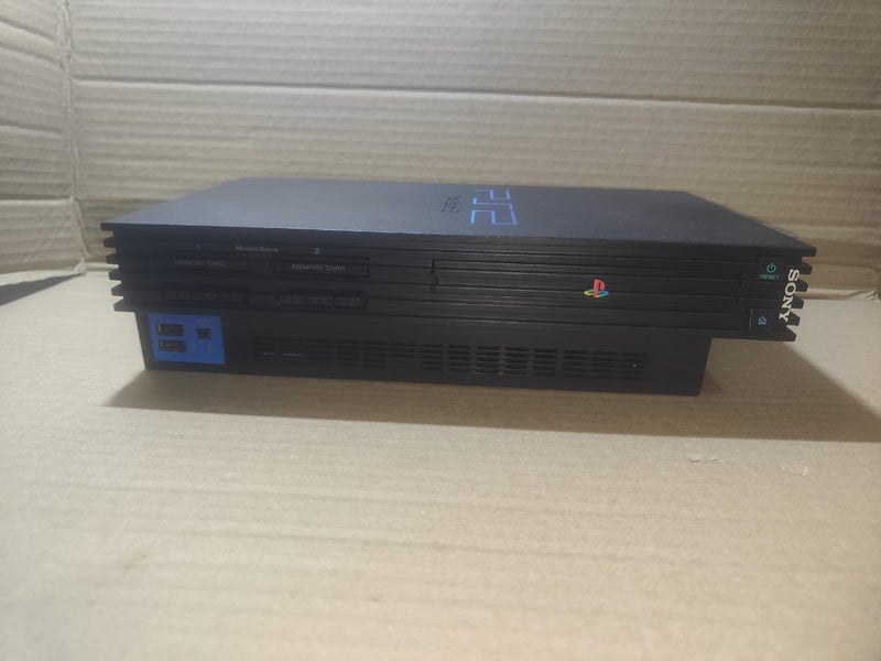 Refurbished Sony PlayStation 2 Phat (SCPH-39002) – Near New Condition – 2x Contr Carousel 2