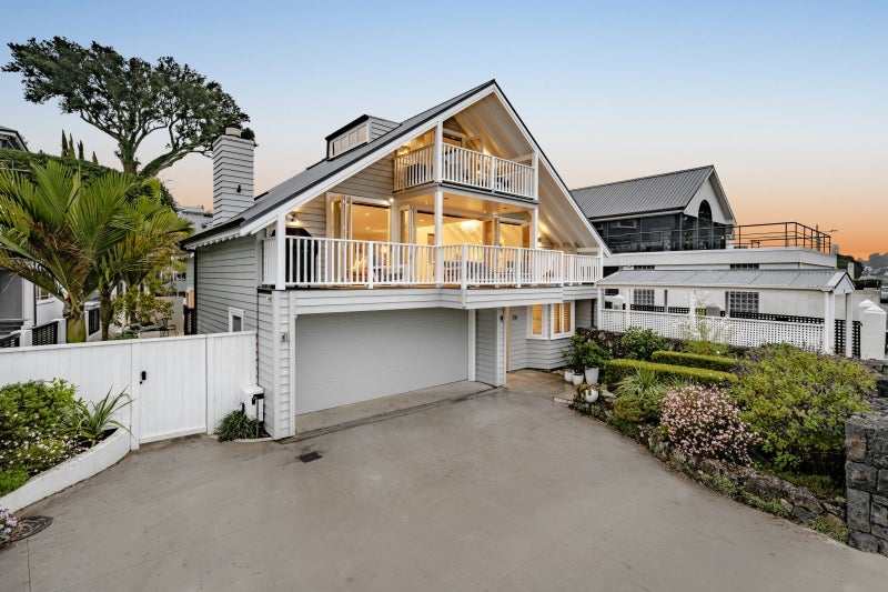 Coastal sanctuary in the heart of Devonport