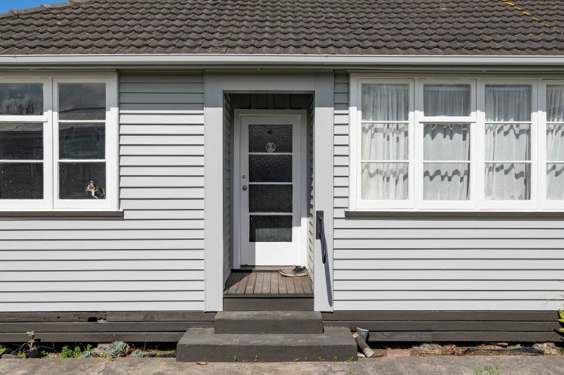 Image 1 of 18