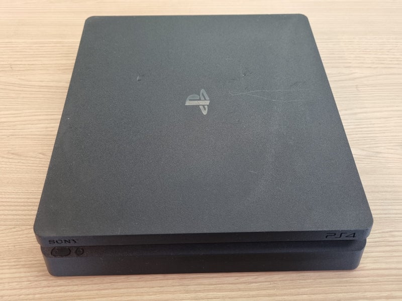 Sony Playstation 4 Slim CUH-2202A PS4 Carousel 1