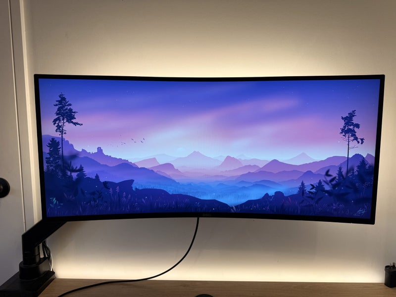 Dell U3425WE UltraSharp Ultrawide 34" Curved Thunderbolt Monitor Carousel 1