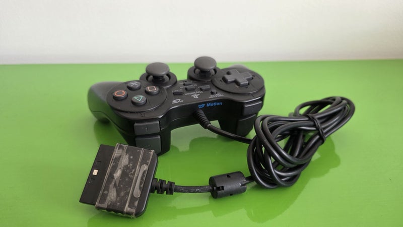 Fanatec G Motion PS2 Controller Carousel 2