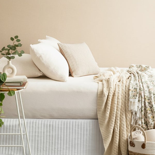 Renee Taylor Comfort Organic Fitted Sheet & Pillowcase - Single Oatmeal Carousel 1