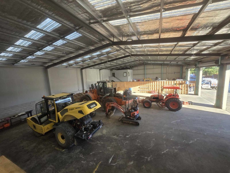 EquipFix Limited Carousel 4