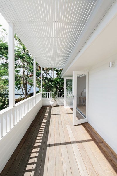 VITEX DECKING, ex 150 x 25mm, 135 x 19mm - SECONDS - 396.9m Carousel 2