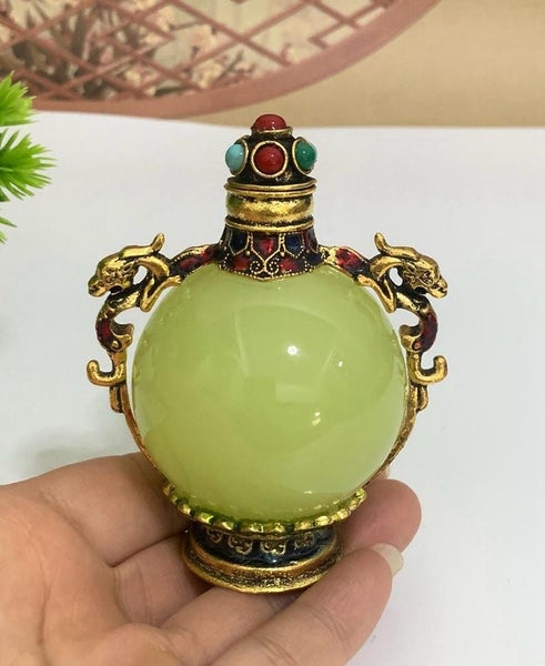 Vintage Brass Inlaid Snuff Bottle Carousel 1