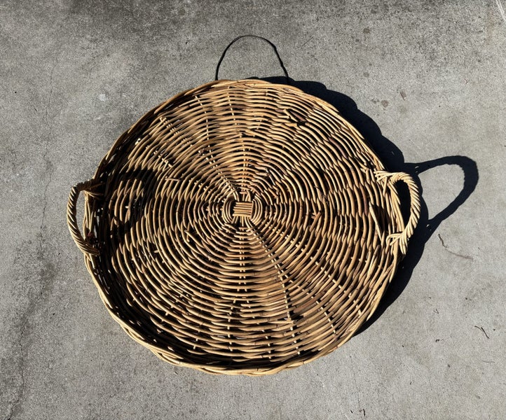 Large Circular handwoven rattan wicker serving tray decorative basket Large Carousel 1