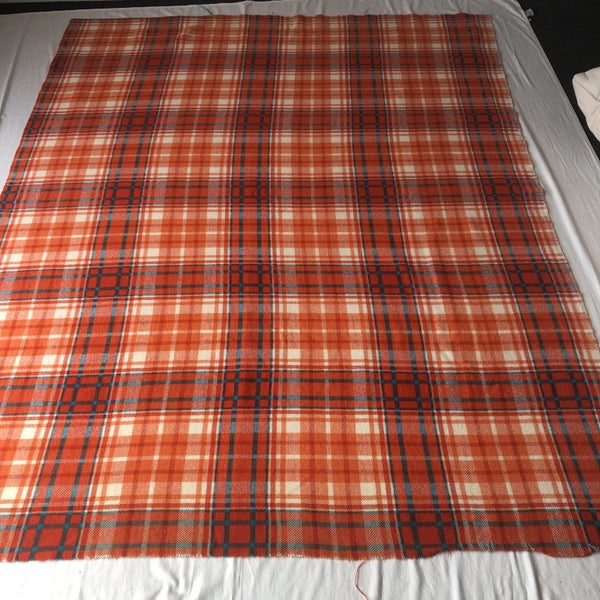 Vintage Pure NZ Virgin Wool Retro Checked Blanket Carousel 1