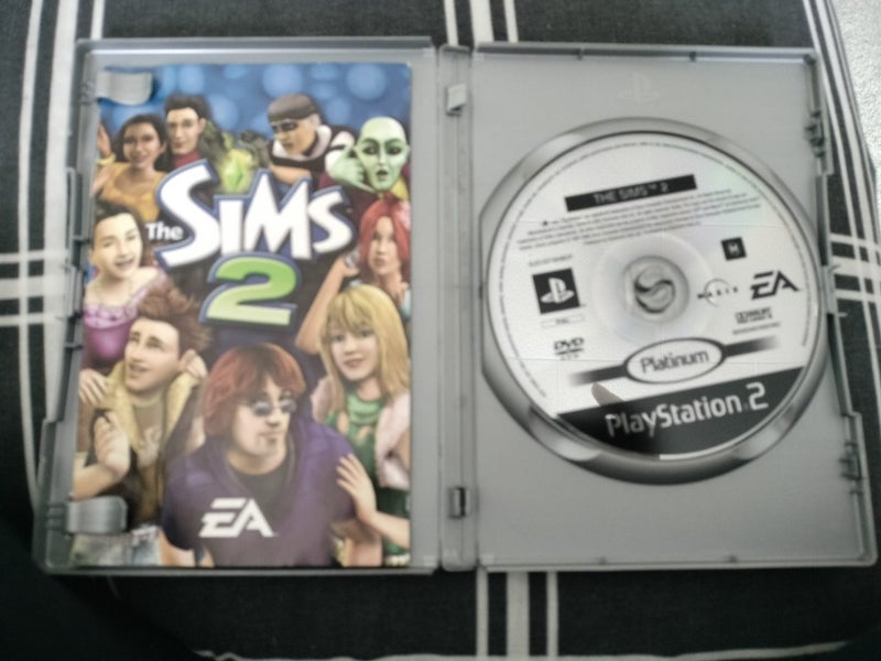 PlayStation 2 The Sims 2 Carousel 2