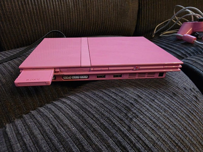 Limited Edition Retro slimeline PS2 Pink Carousel 1