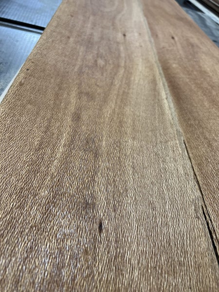 v209 Rewarewa wood Veneer 2100/210/0.6mm Carousel 1
