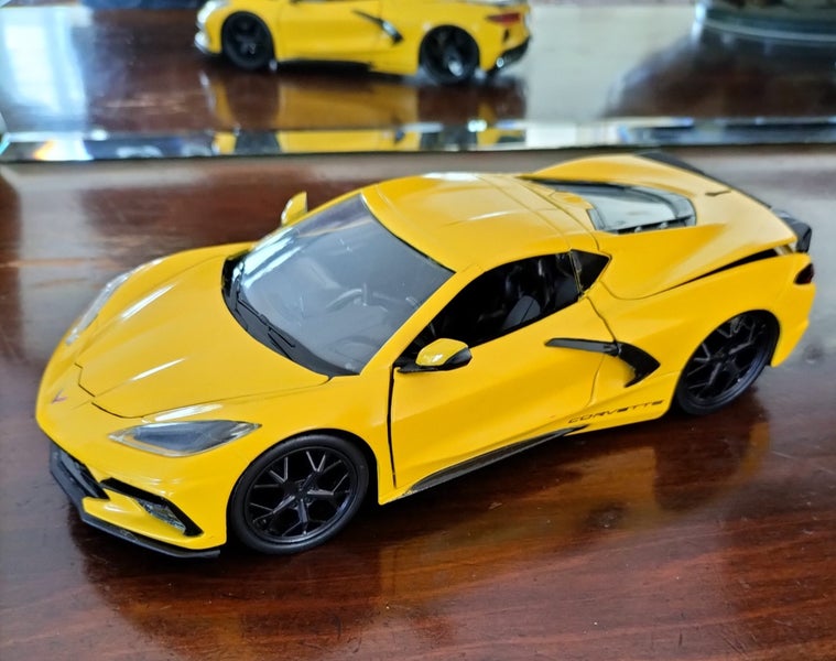 2020 Chevy Corvette Stingray Carousel 1