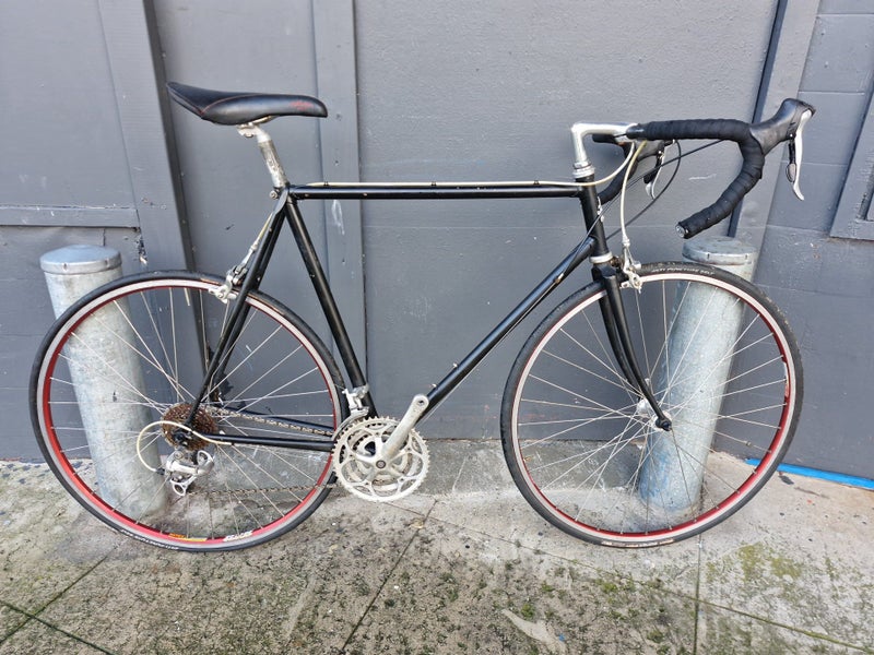 Black Oryx Deluxe - Road Carousel 1
