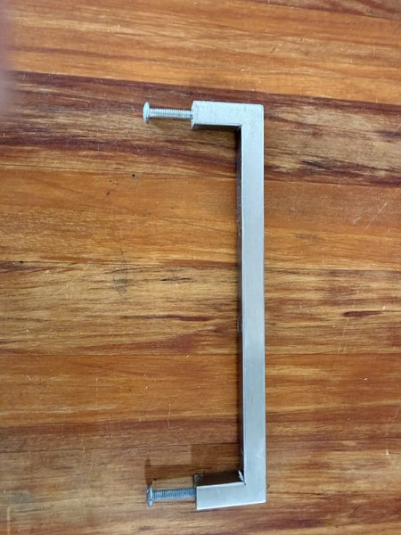 Kitchen door handles - Silver x 17. (170 mm x 30 mm) Carousel 6