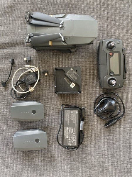 Dji Mavic Pro Drone Model M1P with Controller GL200A Carousel 1