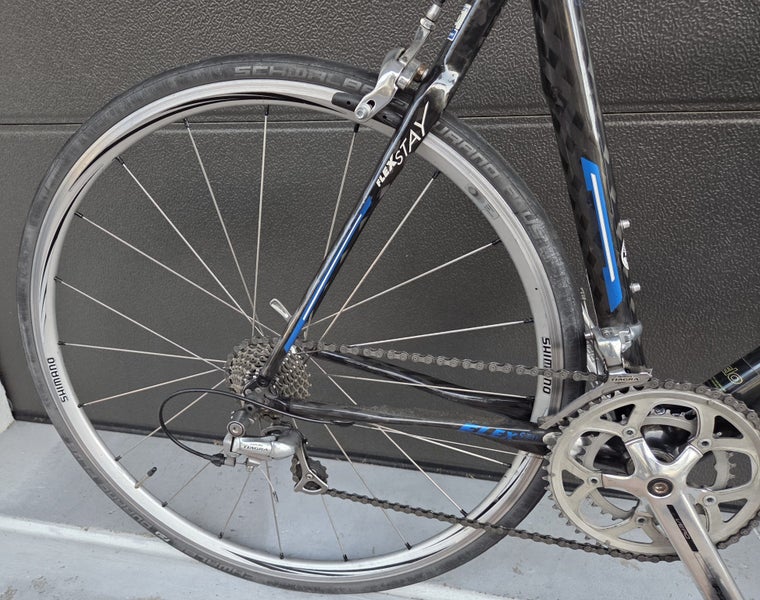 Merida Scultura Carbon Fiber – Large Frame - Ready to ride Carousel 2