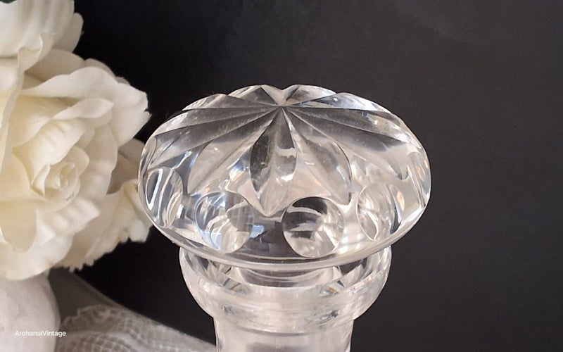 Vintage Cut Crystal Whisky Decanter Whiskey Decanter Carousel 5