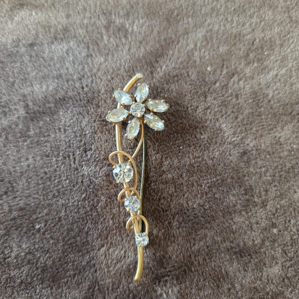 Vintage brooch Carousel 2