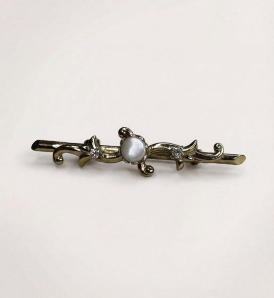 Vintage Mother of Pearl Bar Brooch - Original Box - Excellent Condition Carousel 2