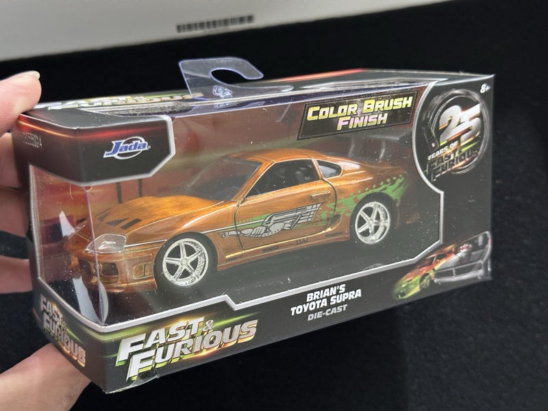 1:32 Brian's Toyota Supra Jada Fast and Furious Carousel 1