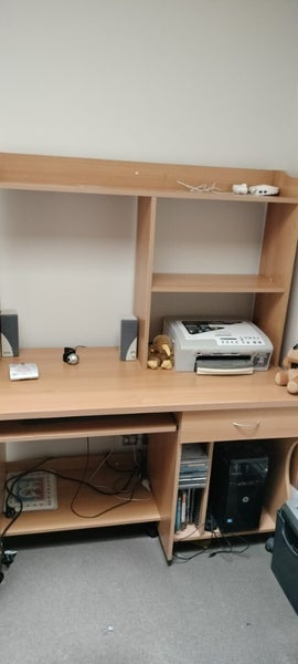 Computer desk Carousel 2