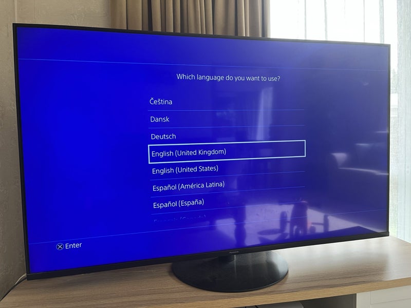 Ps4 slim 1TB + 2 controllers + 5 games Carousel 5