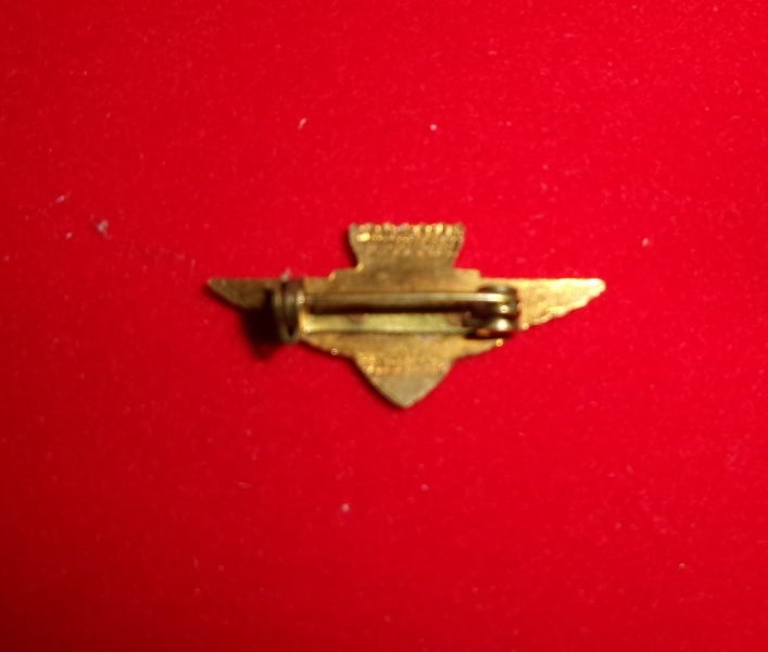 Junior Jet Club Badge - Early BOAC Carousel 2