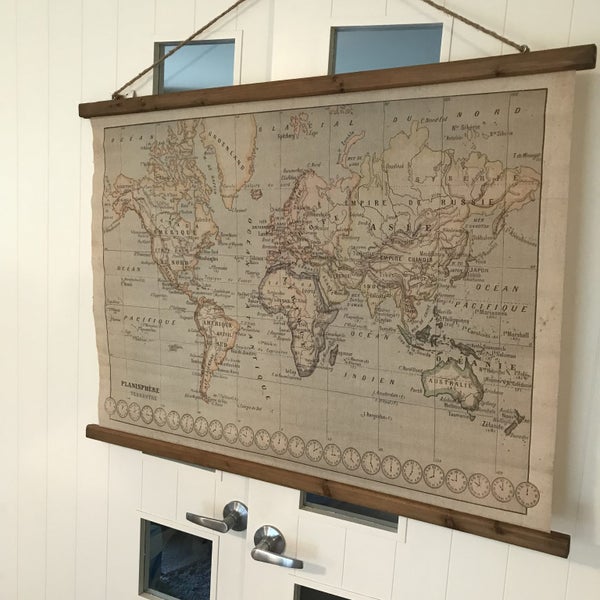 MAP OF THE WORLD ie LINEN BRAND NEW($$1-00 RESERVE)…. Carousel 1