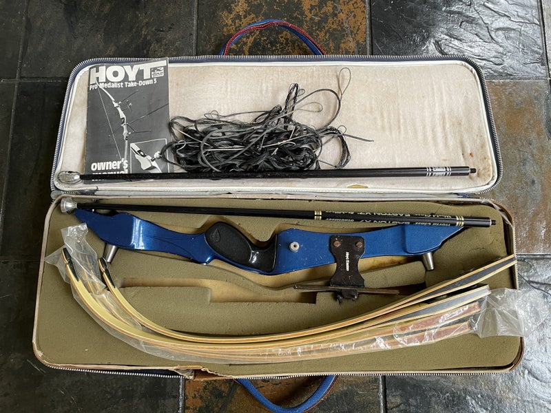 Vintage Hoyt ProMedalist TD-3 Olympic Recurve Bow Carousel 1