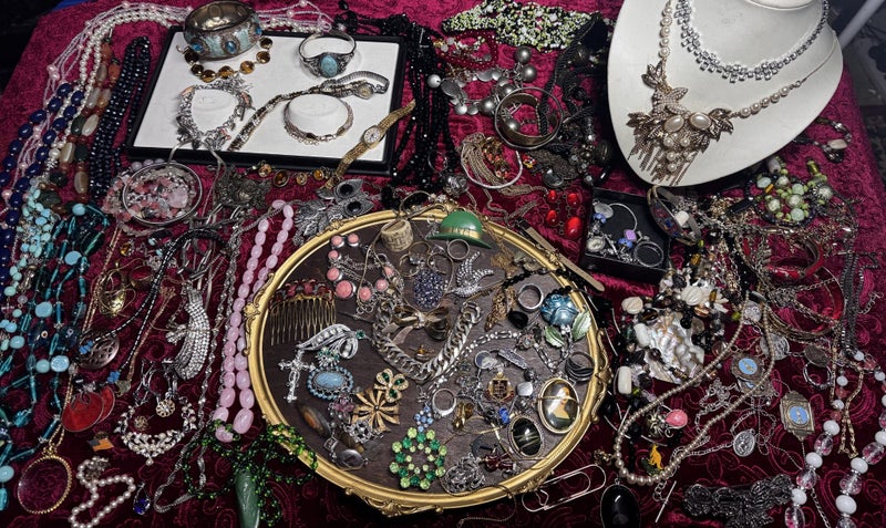 Estate Sale .. Bulk Jewellery Collection Carousel 1