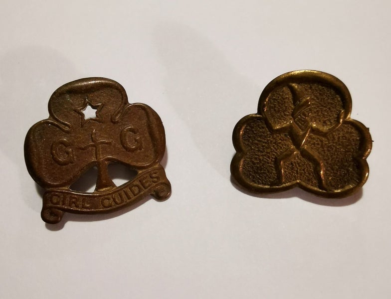Vintage Girl Guide and Brownie Badges Carousel 1