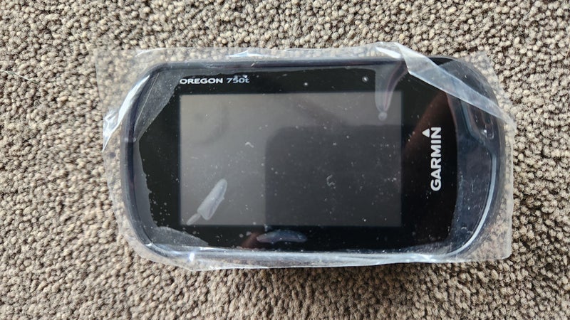 Garmin - Oregon 750T Handheld GPS Carousel 1