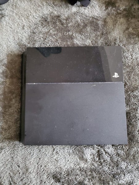 PlayStation 4. 500GB Carousel 2