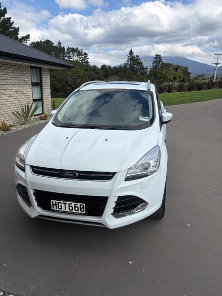 2014 Ford Kuga Titanium419163245999575041